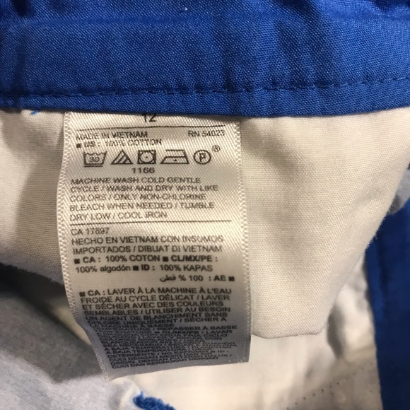 Multiple Old Navy shorts size 12, Anchors & floral - Picture 3 of 6